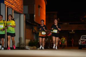 BIB: 0237, 50123
                            <button type="button" onclick="openModal(21743179)" class="btn btn-primary btn-sm float-right btn-popup" data-toggle="modal" data-target=".modal-high-quality">
                        <i class="fas fa-shopping-cart"></i> Add to Cart
                    </button>
                                            <button type="button" onclick="isThisMe(21743179, true)" class="btn btn-success btn-sm float-right btn-popup btn-isme hidden" data-toggle="tooltip" data-placement="bottom" title="นี่คือรูปของคุณใช่ไหม คลิกที่นี่เพื่อเอาเข้าอัลบั้ม">
                        <i class="fas fa-plus"></i> Add to album
                    </button>
                    <button type="button" onclick="isThisMe(21743179, false)" class="btn btn-warning btn-sm float-right btn-popup btn-isnotme hidden">
                        <i class="fas fa-ban"></i> Remove from album
                    </button>